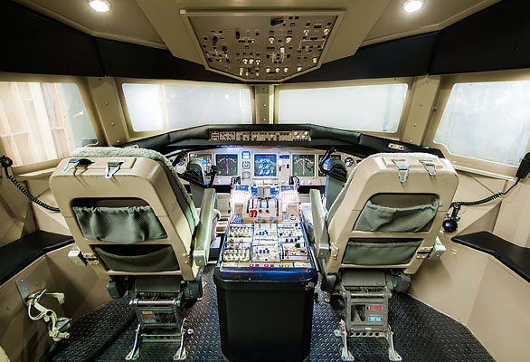 sets-06-wb-glass-cockpit