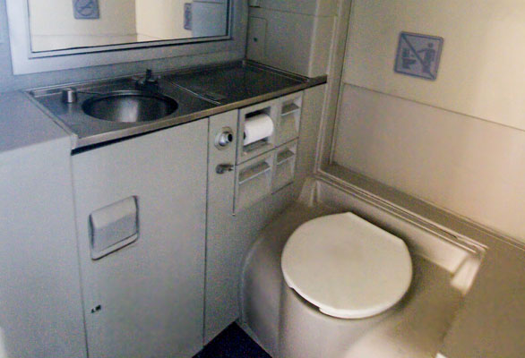 sets-12-wild-lavatory-1